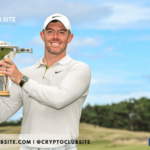 Image of Rory McIlroy holding up a trophy