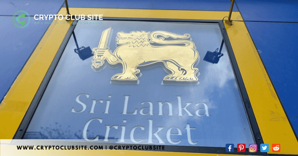 Image of a Lion holding a sword. Lion represents Sri Lankan Cricket organization.